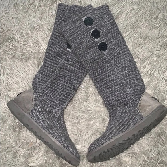 ⠀⠀⠀⠀⠀⠀⠀⠀⠀⠀⠀⠀ 00s Y2K KNIT CARDI UGG BOOT  Ugg Gray Knit Cardi Boot